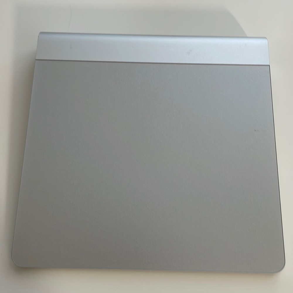 Apple Magic Trackpad